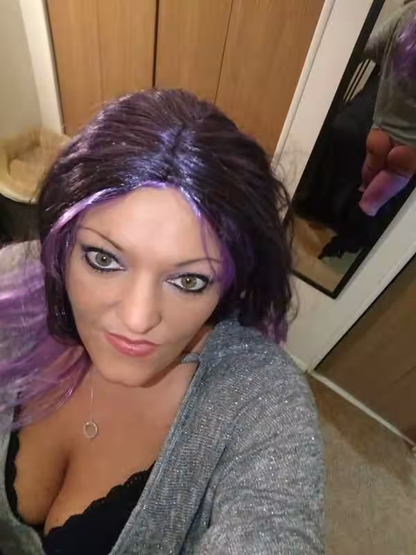 Escort/Massage/S&M Miss Kitty in Akron, OH