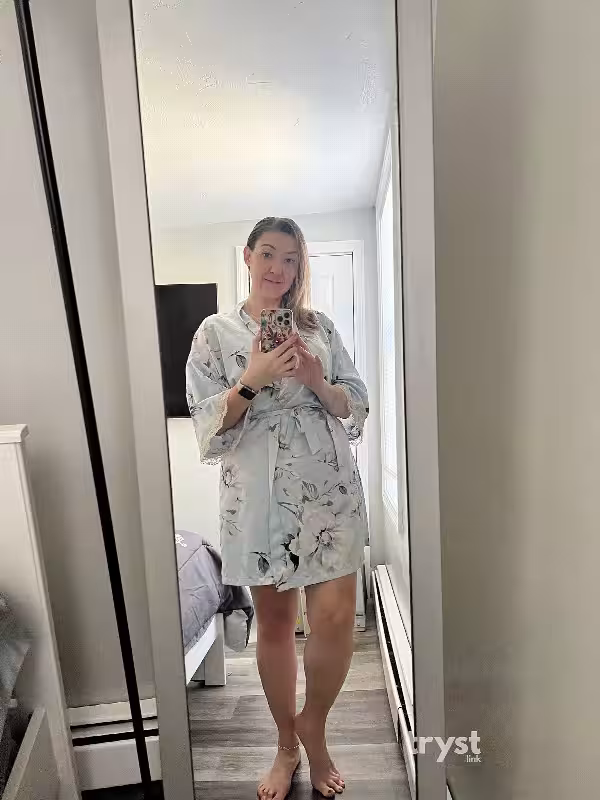 Escort/Massage Kare Bear in Boston, MA