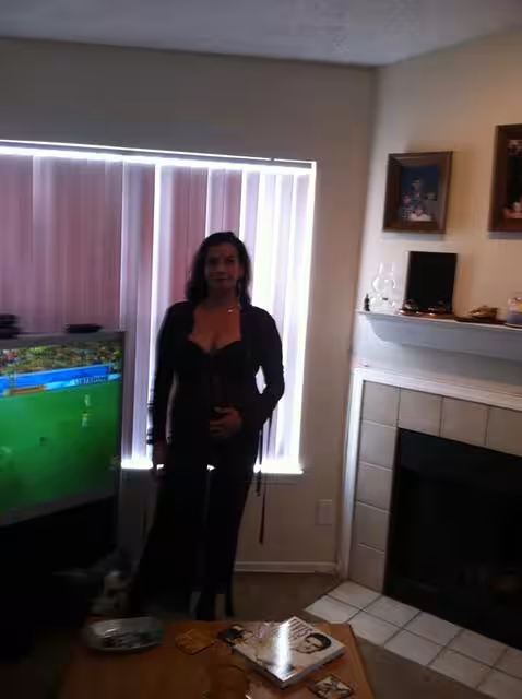 Escort/Massage Colombia in Chicago, IL