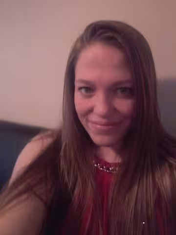 Escort/Massage Strawberry in Chicago, IL