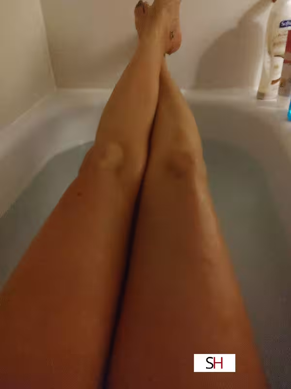 Escort Eleanor / The Minx in Cleveland, OH