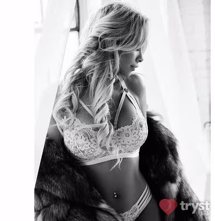 Escort/Massage Gaia in Harrisburg, PA