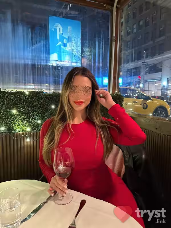 Escort/Massage Gaia in Harrisburg, PA