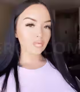 Escort Amera Banks in Honolulu - Waikiki, HI