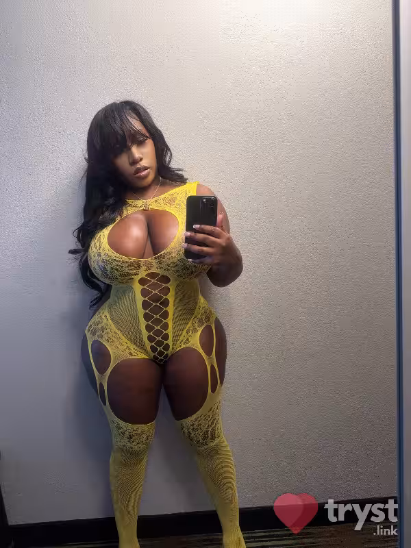 Escort Avamyra / Myra in Houston, TX