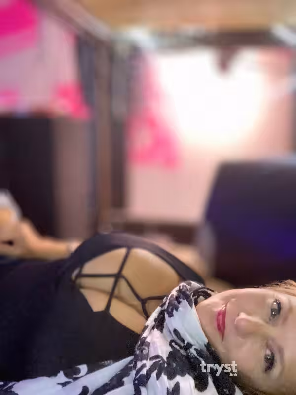 Escort Lauren Loveleigh in Houston, TX