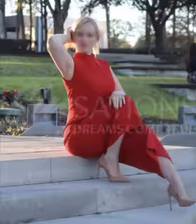 companion Lexie Layne in Houston, TX