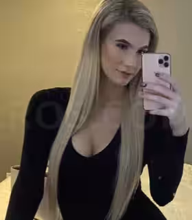 Escort Mallory Milan in Houston, TX