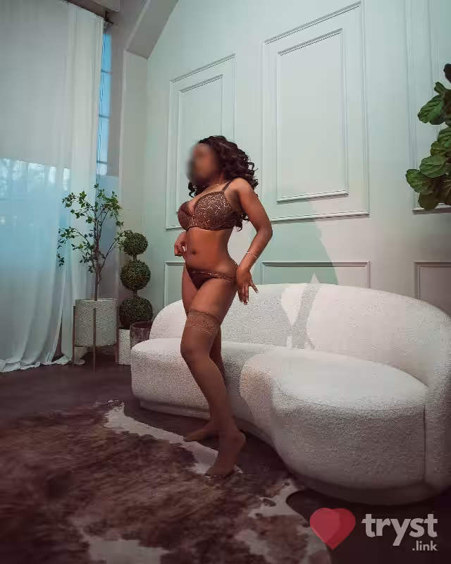 Escort/Massage Damiana Aurum in Johns Creek, GA