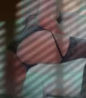 Escort Aimee Lux in Kansas City, MO