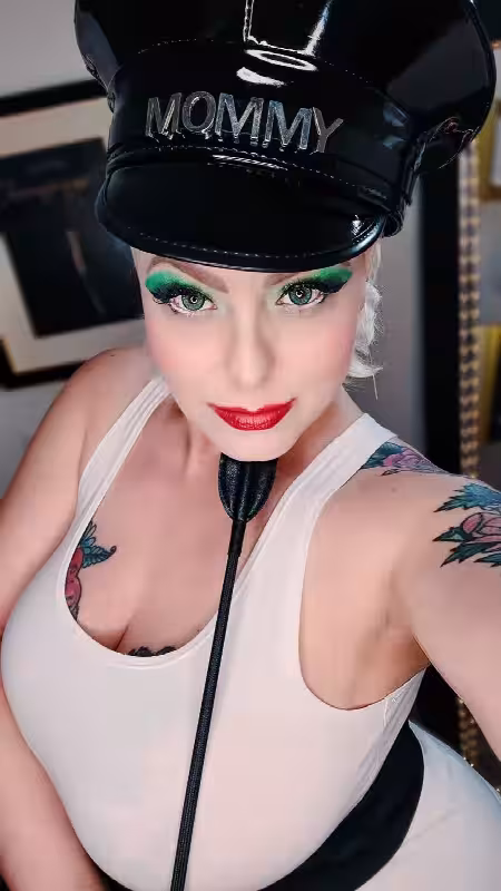 Escort/Massage/S&M Squirting Farrah Faucet in Kirkland, WA