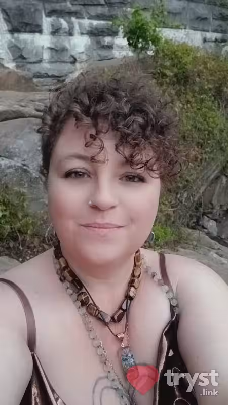 Escort/Massage Luanna Moon in Knoxville, TN