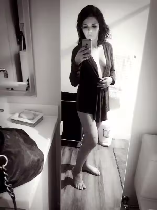 Escort Ashlee Johannsen in Long Beach, CA