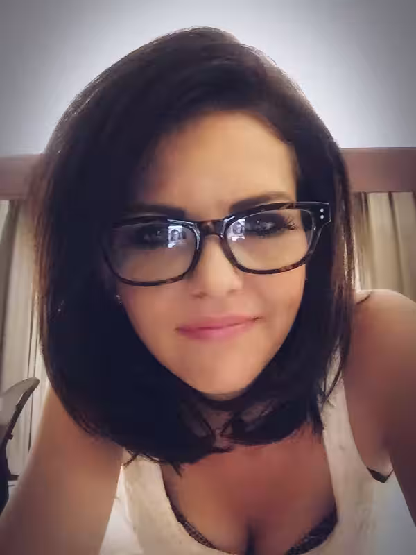 Escort Ashlee Johannsen in Long Beach, CA