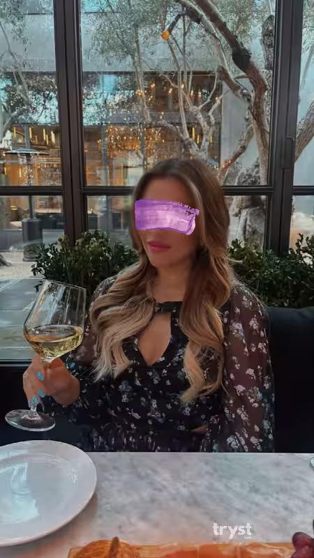 Escort/Massage/S&M Naomi Cruz in Los Angeles, CA