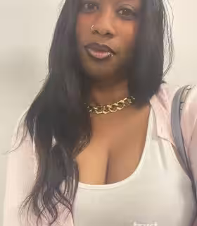 Escort MzKushKitteh in Los Angeles, CA