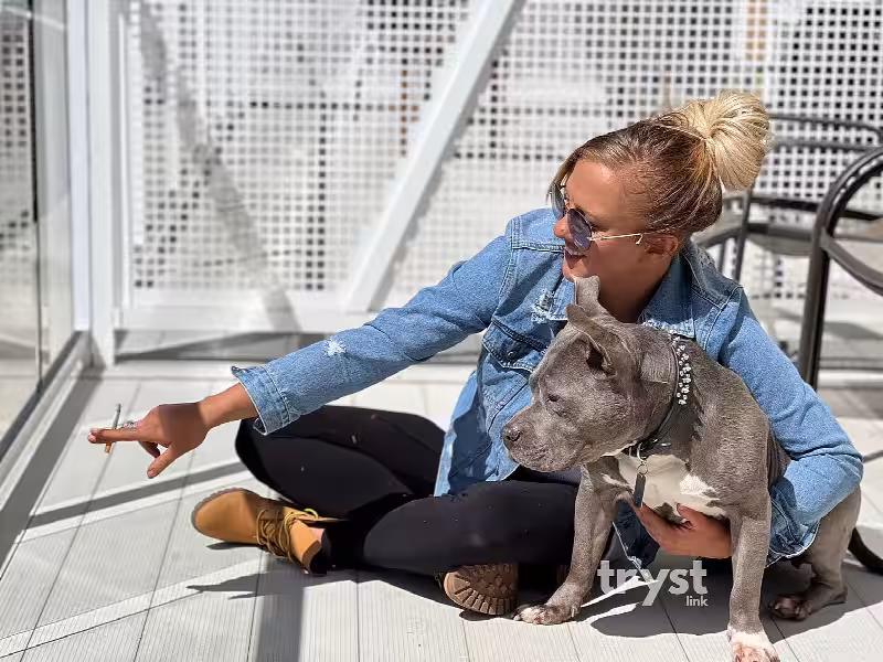 Escort Jenna Monroe / Leyna Lynn in Minneapolis, MN