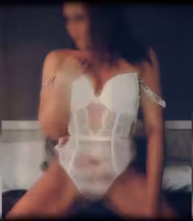 Escort Liizzielou / Leah in Minneapolis, MN