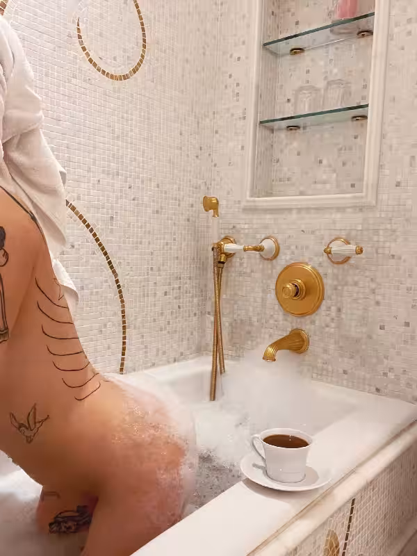 Escort/Massage Alexis Jane in New York City - Manhattan, NY