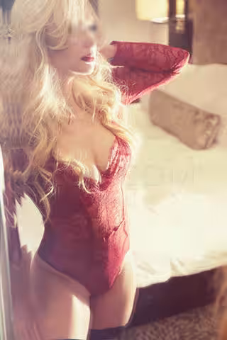 Escort/Massage/S&M Marina Starr in New York City - Manhattan, NY