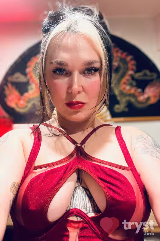Massage Lila Doll in Oakland, CA