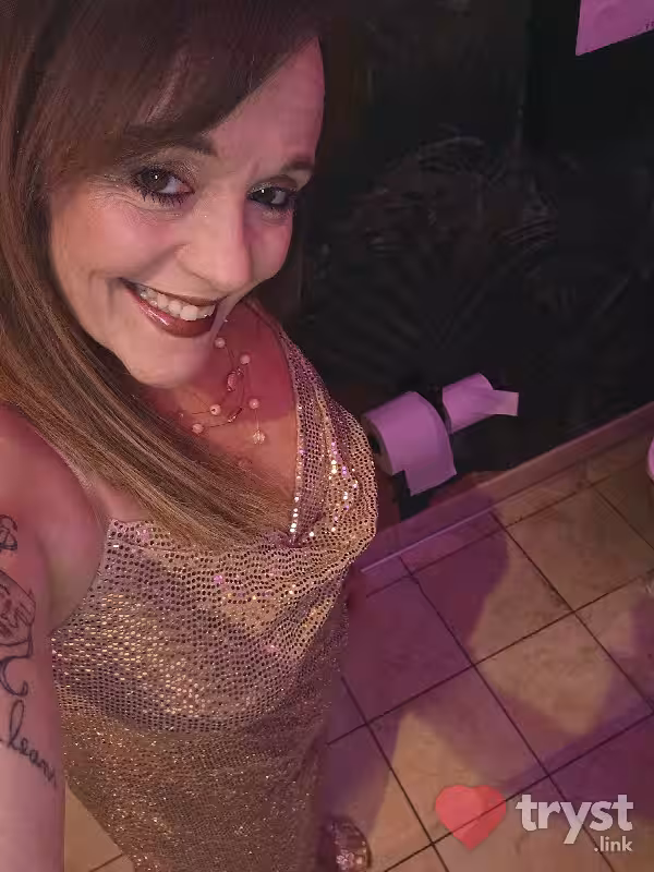 Escort Layla in Overland Park, KS