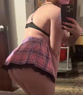 companion Madalynn Moon in Parsippany, NJ