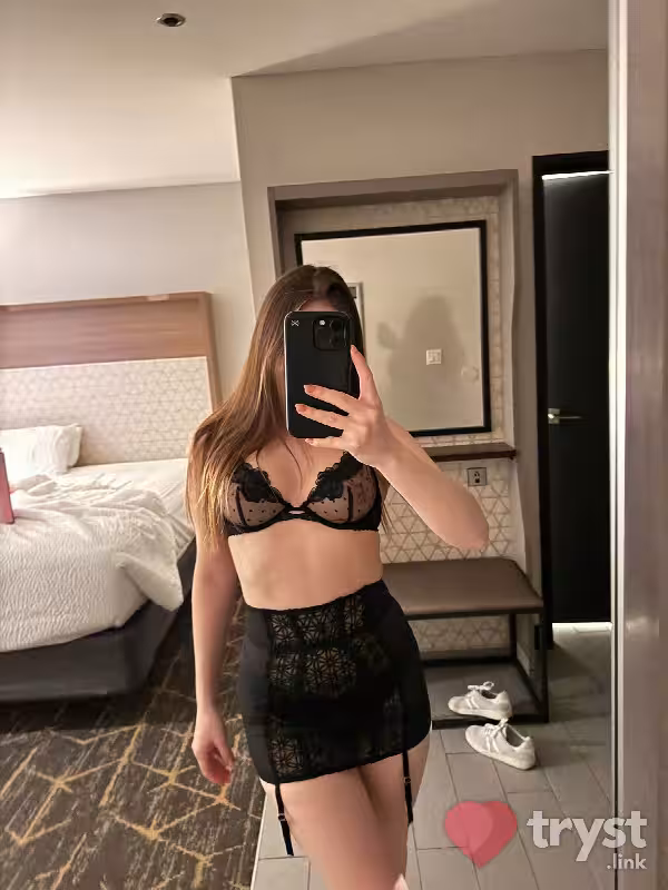 Escort/Massage Alla / Julia in Philadelphia, PA