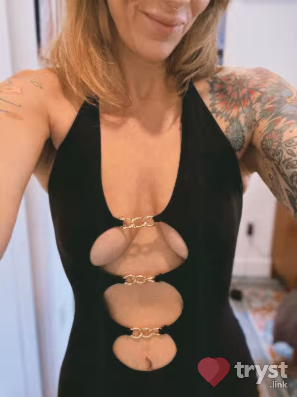 Escort/Massage/S&M Charli Carini in Philadelphia, PA