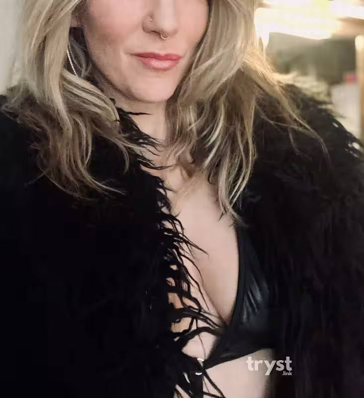 Escort/Massage/S&M Charli Carini in Philadelphia, PA
