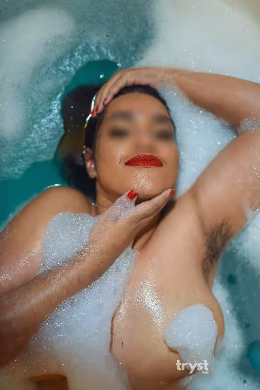 Escort/Massage/S&M Jasmine Praveena in Philadelphia, PA