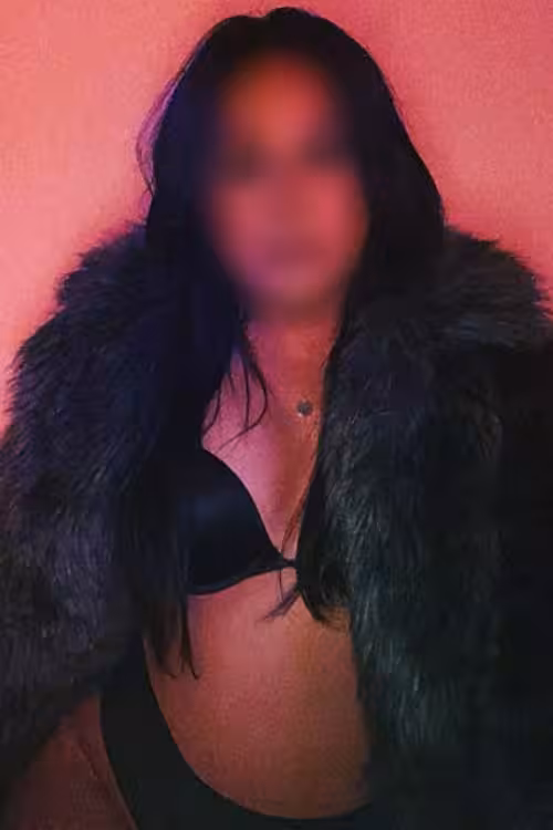 Escort/Massage/S&M Love Infinity in Portland, OR
