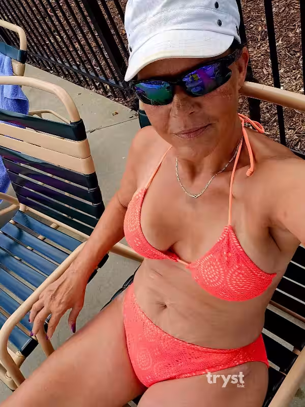 Escort/Massage Sandi in Raleigh, NC