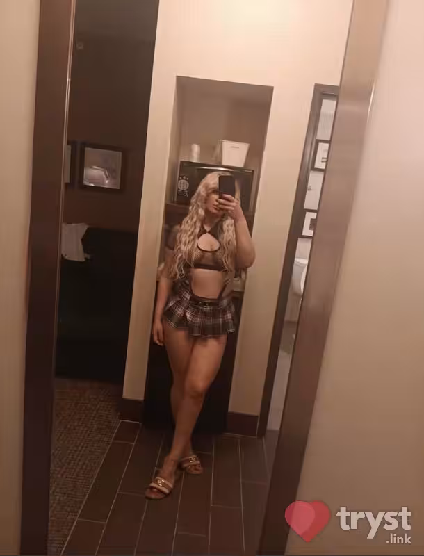 Escort/Massage/S&M Carla in Richmond, VA