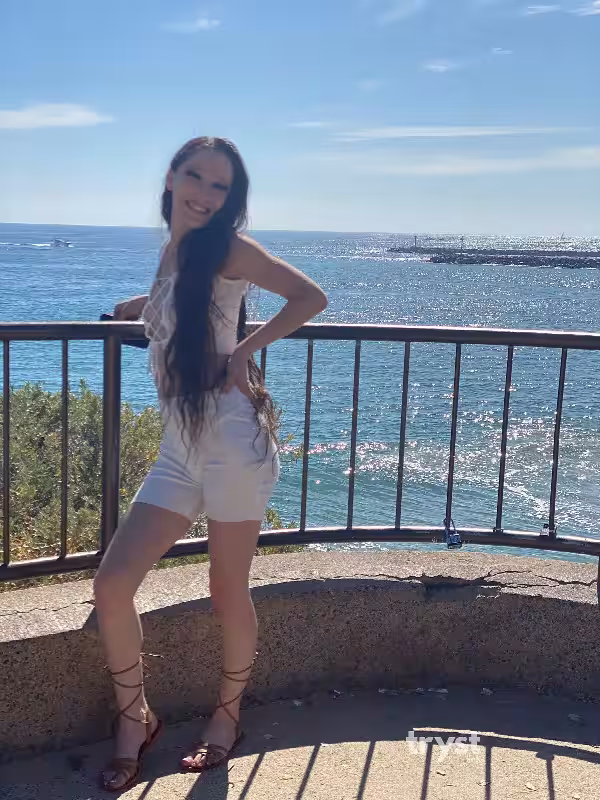 Escort Lindsey in Sacramento, CA