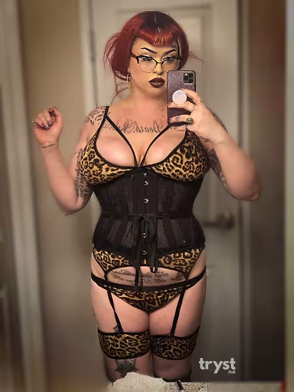 Escort/Massage/S&M Marla Moon in Sacramento, CA