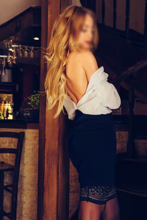 Escort Alina Foxx in San Francisco, CA
