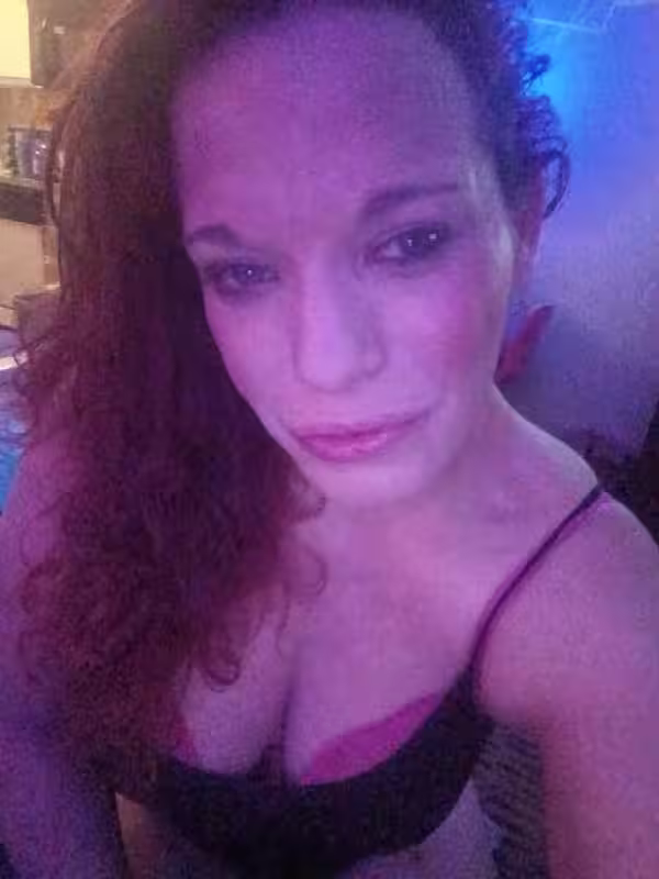 Escort/Massage Dixie in Schaumburg, IL