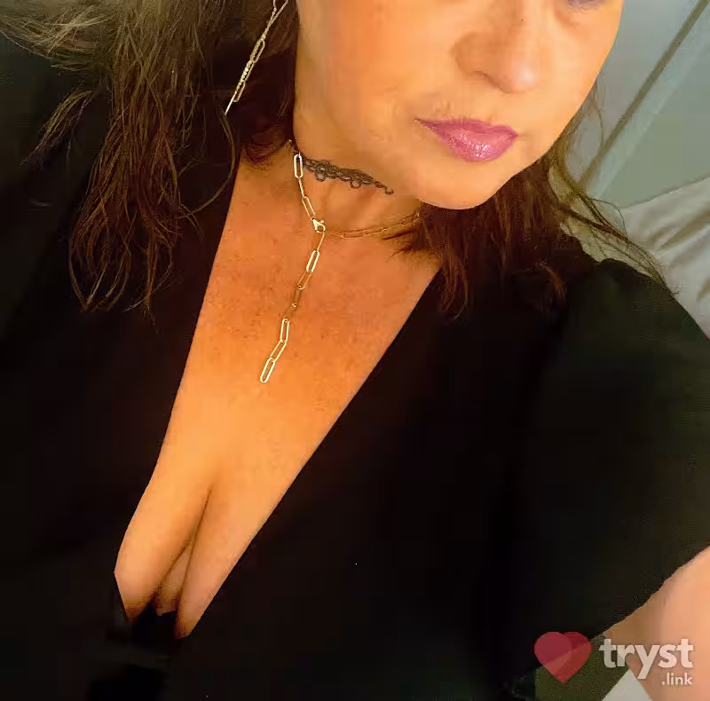 Escort Anna in Tampa, FL