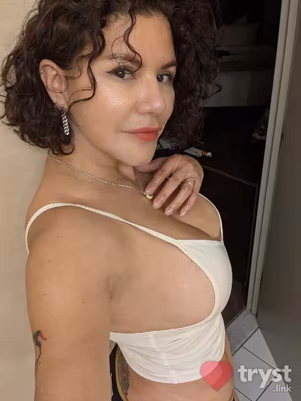 Escort/Massage Crystal Tania in Virginia Beach, VA