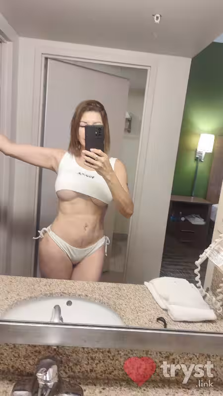 Escort/Massage Crystal Tania in Virginia Beach, VA