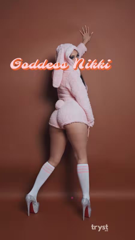 Escort - Nikki Luv - Raleigh