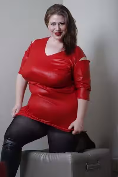 Charity - Long Island - Escort