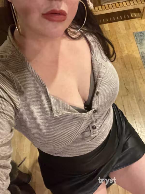 Kimmy - Minneapolis - Escort