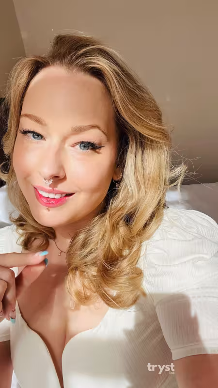 Spoiled Sophie Margiela - Escort - Philadelphia