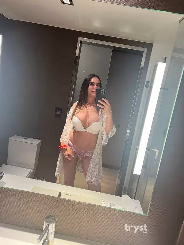 Brittany - Phoenix - Escort