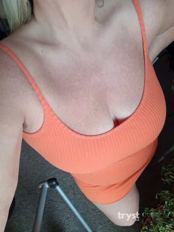 Escort - Tia Travels - Indianapolis