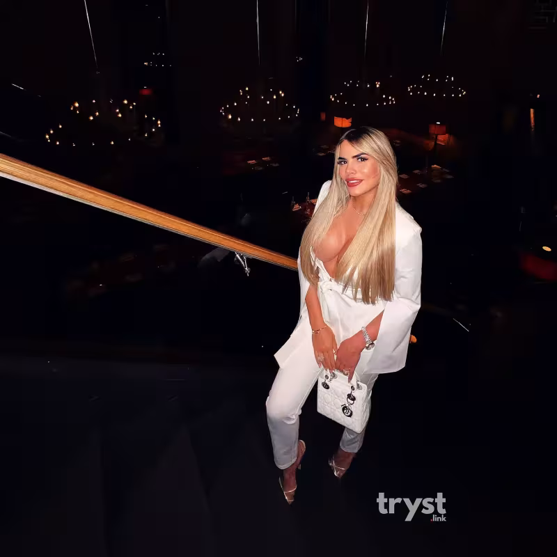 Natasha Capri - Escort - Miami