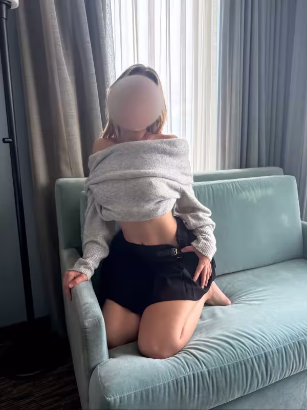 Inessa - Escort - Chicago